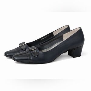 Ros Hommerson Bettina Pump Women’s 9.5 4A Extra Narrow Navy Blue Heel